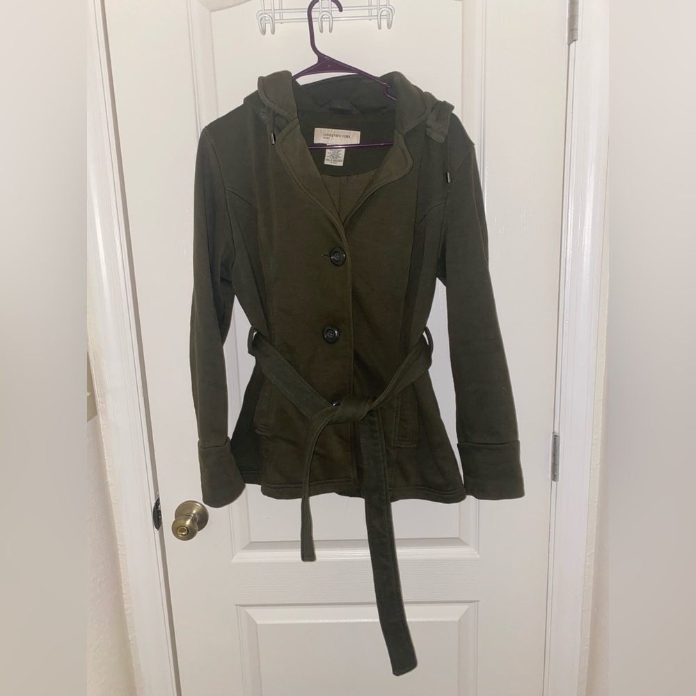 Jones New York Olive Green belted Peacoat style jacket with hood